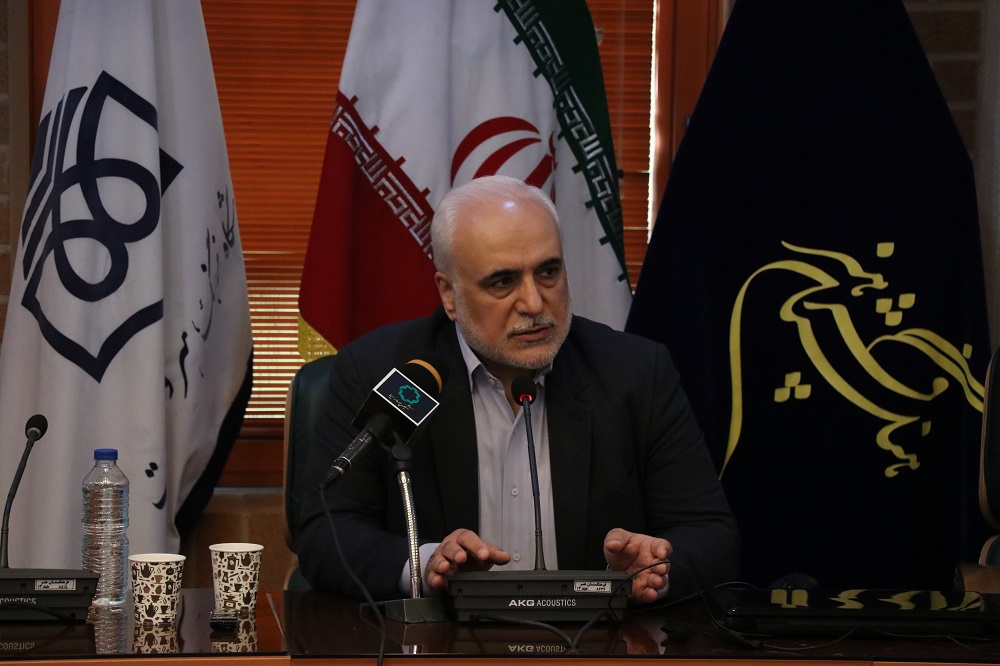 سیاست گذاری در عرصه هنر، جوهره جمالی دارد و با منطق تخصص و عطوفت پیش میرود